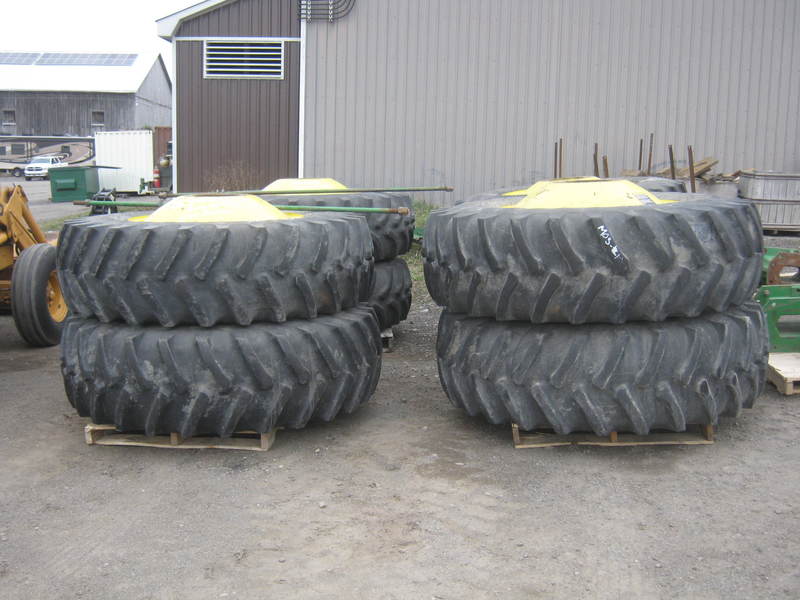 Parts and Tires  Firestone 520/85 R38 Tires Photo